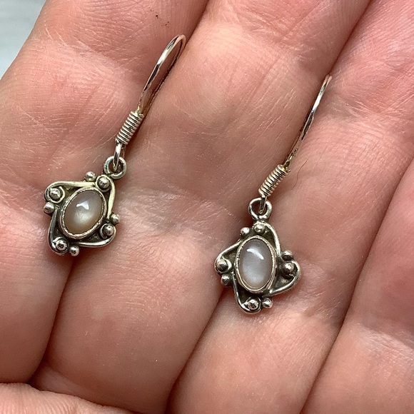 Sterling silver gemstone dangle hook earrings - Picture 1 of 3